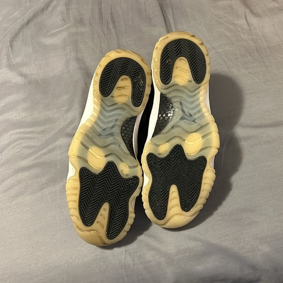 Authentic Jordan 11 baron - Picture 4 of 5